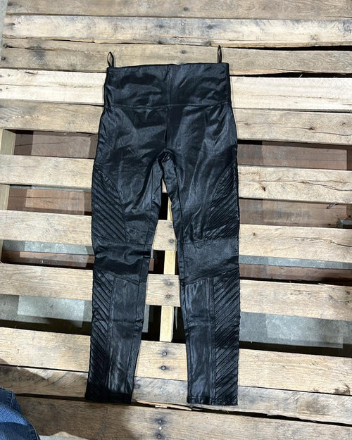"KC" Black Pleat Detail Leggings: Small